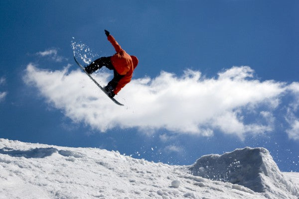 PHOTOWALL / Snowboard Jump from Ramp (e23217)