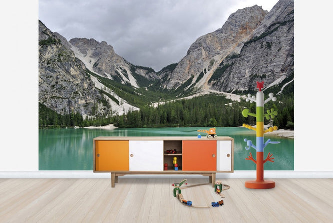 PHOTOWALL / Lake Lago di Braies (e23600)