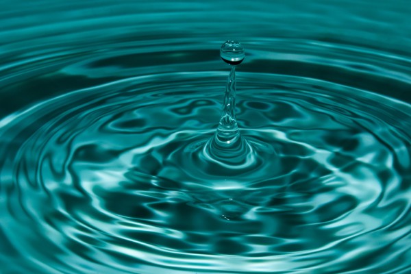 PHOTOWALL / Droplet (e24431)