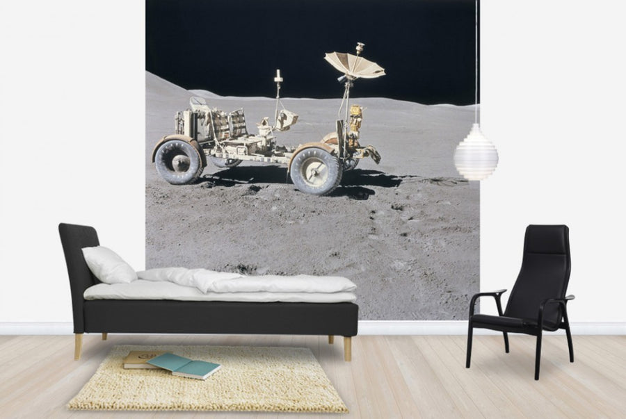 PHOTOWALL / Lunar Vehicle on the Moon (e24596)