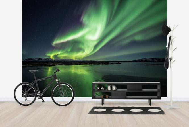 PHOTOWALL / Enchanting Aurora Borealis (e24717)