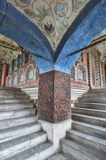 PHOTOWALL / Steps inside Saint Basil's Cathedral (e40353)