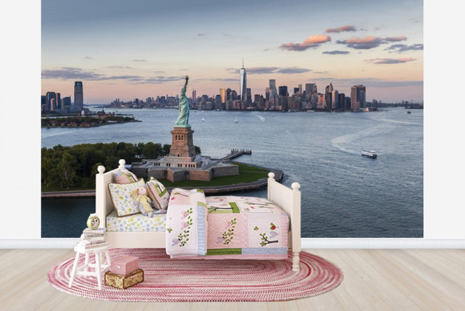 PHOTOWALL / Aerial View of Statue of Liberty (e40331)