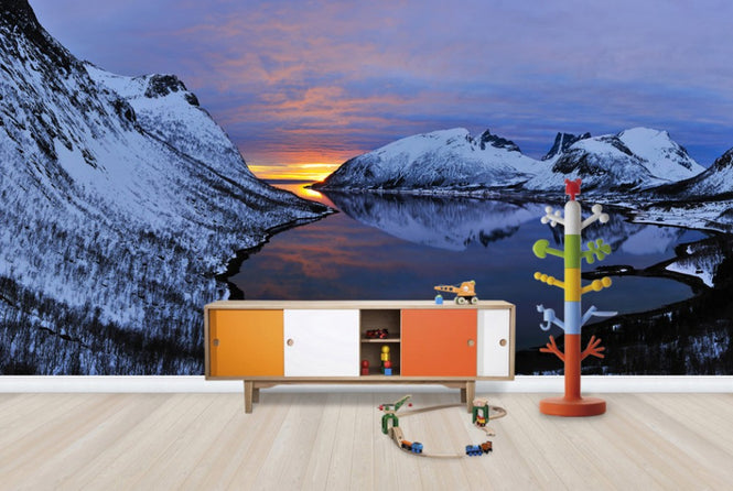 PHOTOWALL / Golden Sunset over Troms, Norway (e29931)