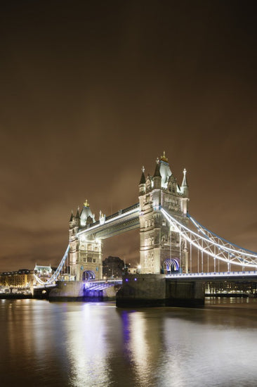 PHOTOWALL / London Bridge - Purple Light (e29948)
