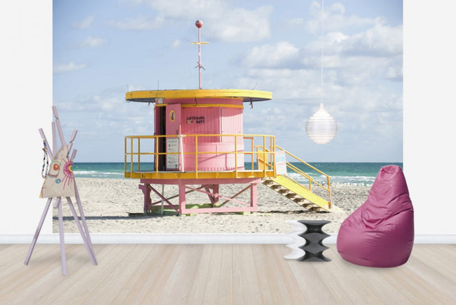 PHOTOWALL / Lifeguard Tower in Miami, USA (e40765)