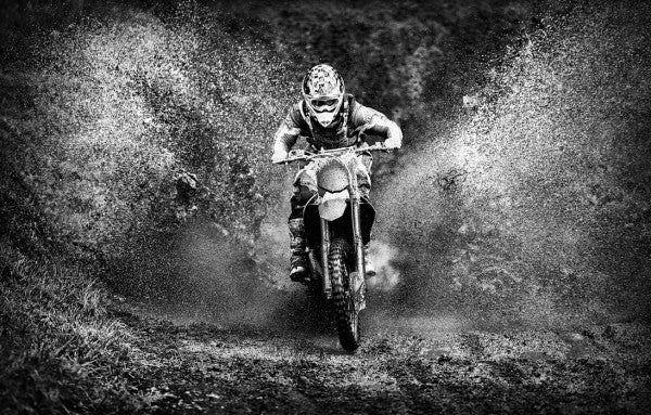 PHOTOWALL / Spray Mud Motorcycle (e30611)