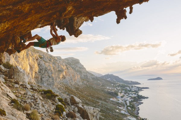 PHOTOWALL / Climbing by the Aegean Sea (e30829)