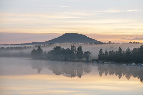 PHOTOWALL / Lake Ljusnan Before Sunrise (e50249)