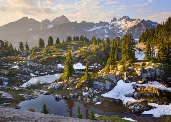 PHOTOWALL / Sunrise at Alpine Lake Basin, USA (e31133)