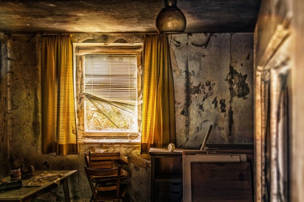PHOTOWALL / Abandoned Room (e310154)