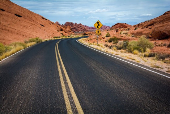 PHOTOWALL / Desert Highway (e310310)