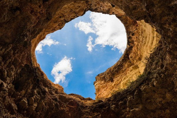 PHOTOWALL / Cave Hole (e310519)