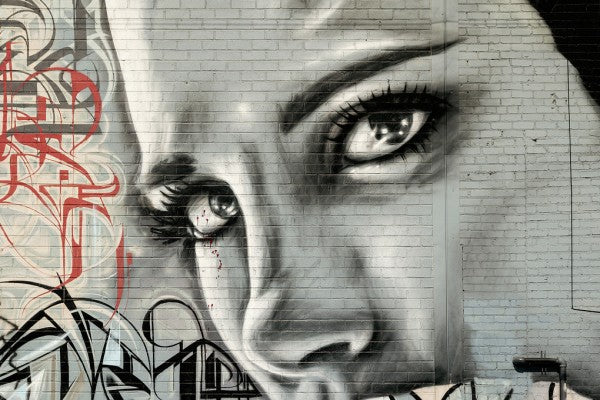 PHOTOWALL / Woman&#039;s Face Graffiti Wall (e310844)