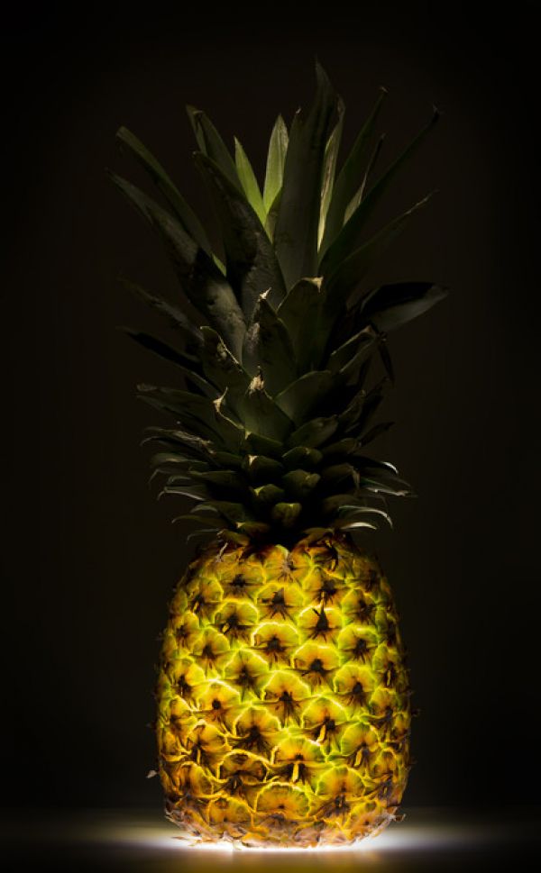 PHOTOWALL / Pineapple (e312865)