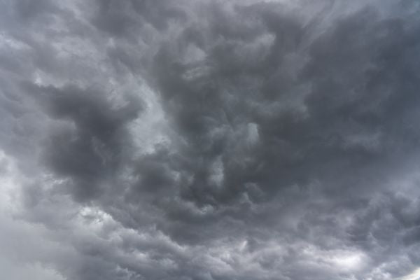 PHOTOWALL / Dramatic Cloudscape (e313035)