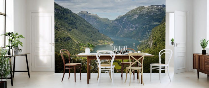 PHOTOWALL / View Over Geirangerfjord (e313210)