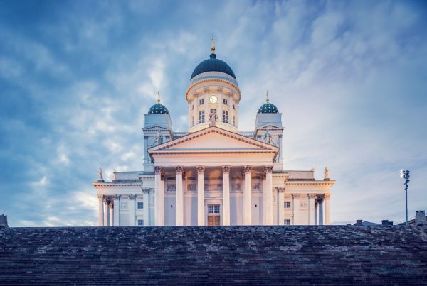 PHOTOWALL / Helsinki Lutheran Cathedral in Evening Light (e313215)