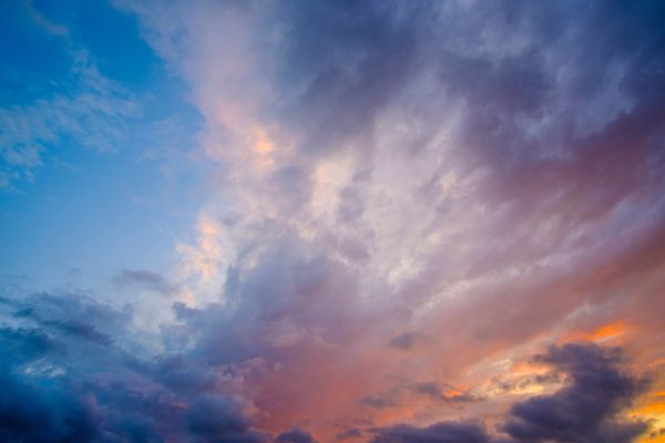 PHOTOWALL / Cloudy Sky at Dusk (e313565)