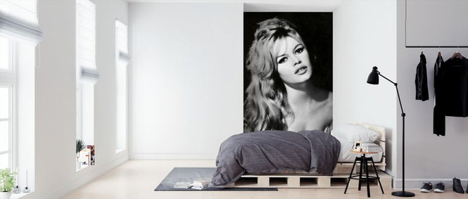 PHOTOWALL / Brigitte Bardot in Contempt (e314704)