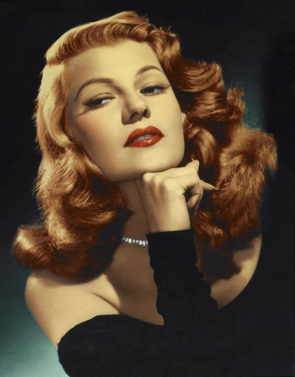 PHOTOWALL / Rita Hayworth in Gilda (e314740)