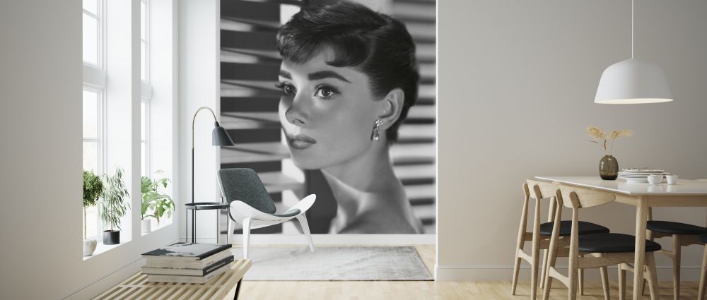 PHOTOWALL / Audrey Hepburn in Sabrina (e314742) | 輸入壁紙専門店