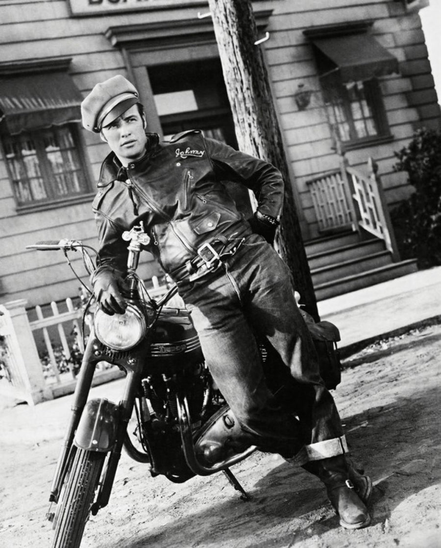 PHOTOWALL / Marlon Brando in the Wild One (e314885)