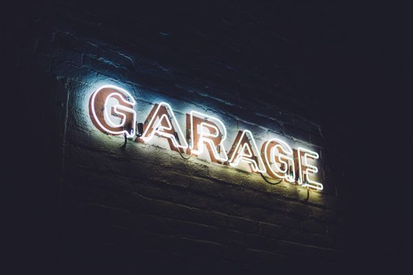 PHOTOWALL / Garage Sign (e314386)