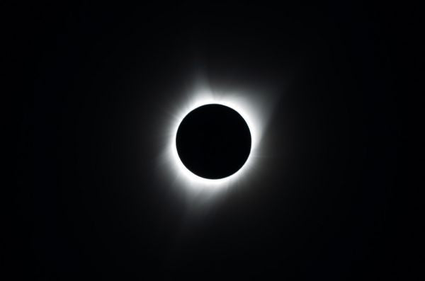 PHOTOWALL / Total Eclipse (e314615)