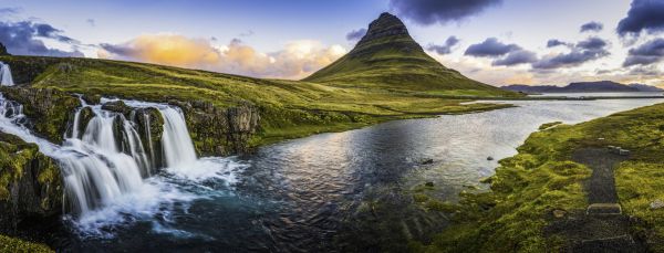 PHOTOWALL / Idyllic Mountain Waterfall (e315846)