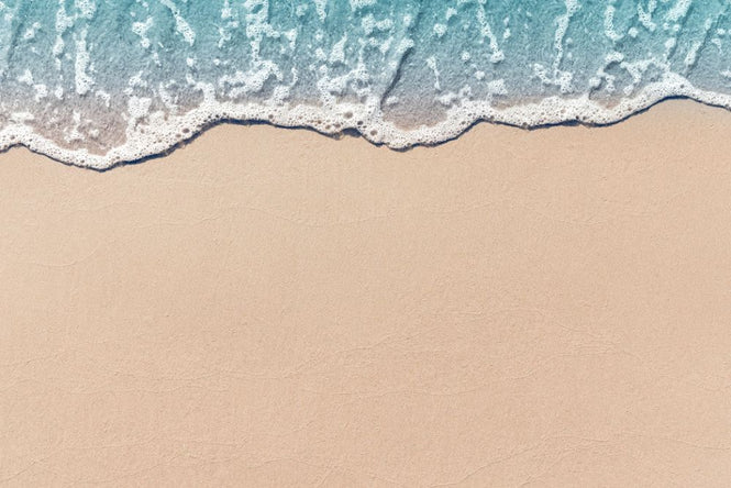 PHOTOWALL / Wave on Sandy Beach (e316128)