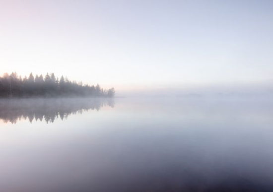PHOTOWALL / Peaceful Lake (e316142)