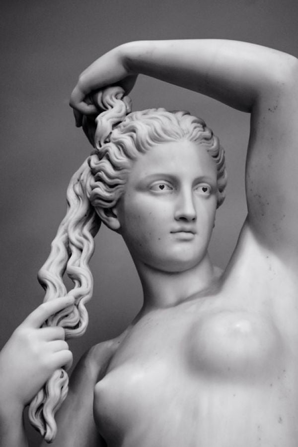 PHOTOWALL / Love Goddess (e316341)