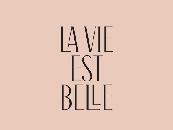 PHOTOWALL / La Vie Est Belle (e316548)