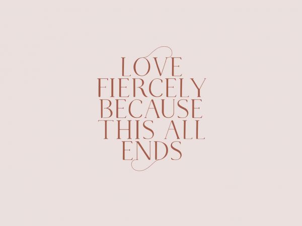 PHOTOWALL / Love Fiercely (e316553)