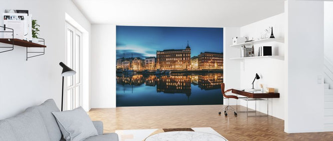 PHOTOWALL / Kanavaranta Street at Night (e318068)