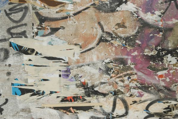 PHOTOWALL / Layers of Graffiti (e318076)