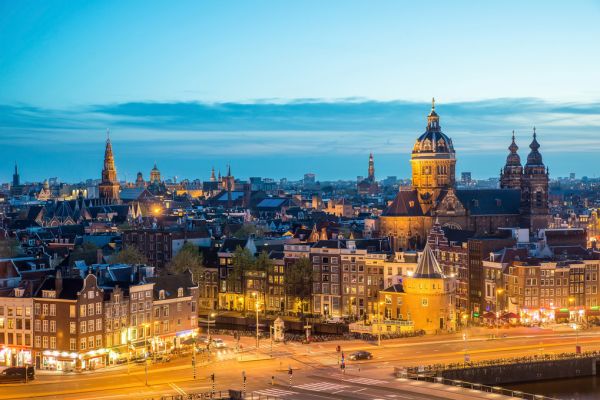 PHOTOWALL / Amsterdam Skyline at Night (e318121)