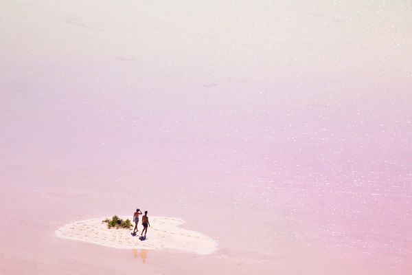 PHOTOWALL / Pink Water Lagoon (e318297)