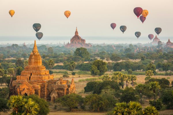 PHOTOWALL / Bagan Baloons (e321847)