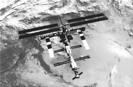 PHOTOWALL / Final Frontier ISS (e321956)