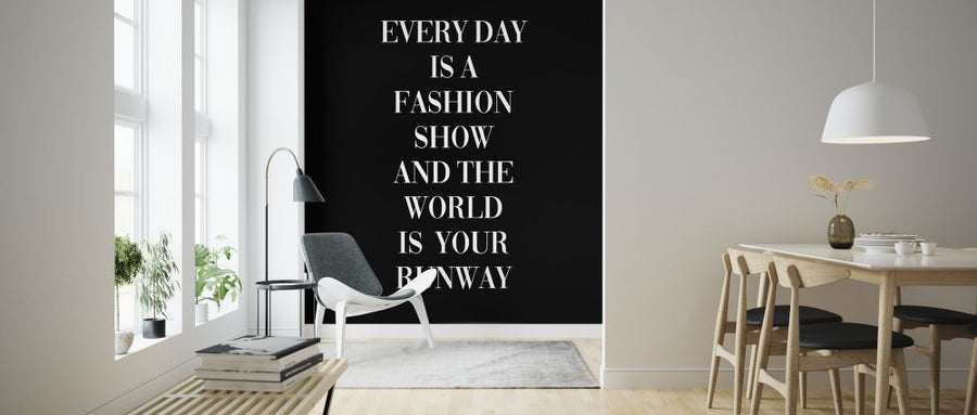 PHOTOWALL / Everyday is a Fashion Show II (e323372)