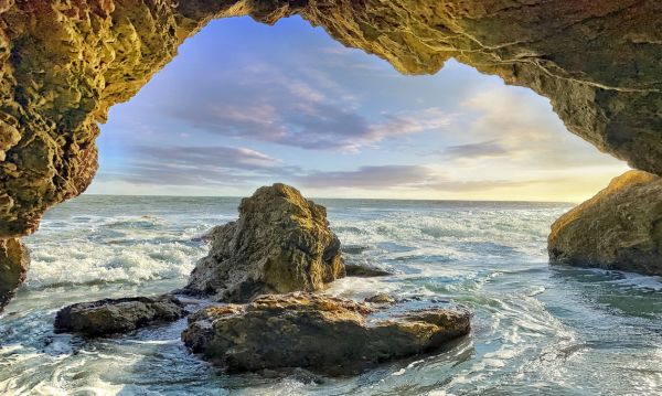 PHOTOWALL / Ocean Rock Arch (e323268)