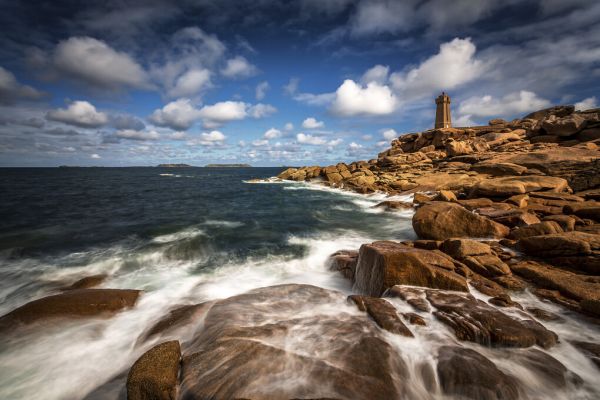 PHOTOWALL / Le Phare De Ploumanac (e323650)