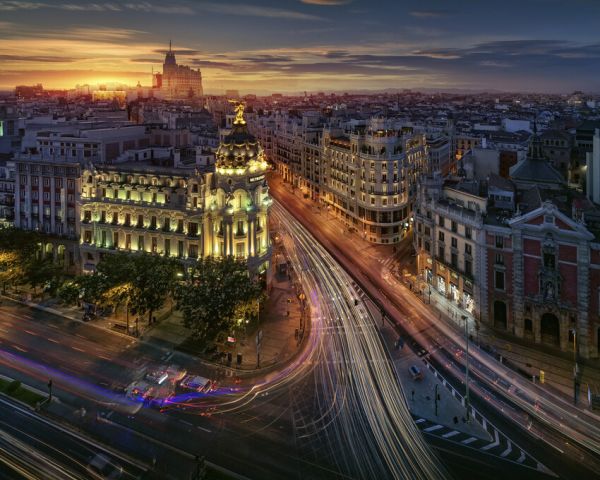 PHOTOWALL / Madrid Metropolis (e323774)
