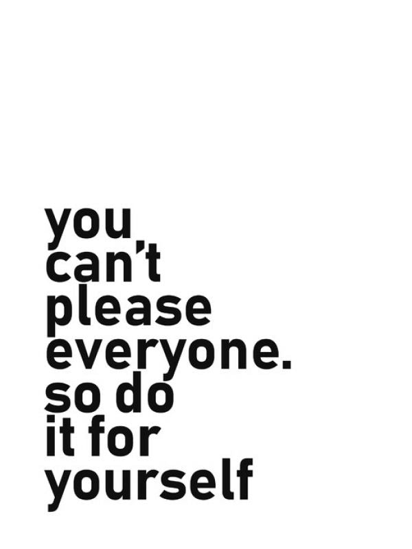 PHOTOWALL / You Cant Please Everyone (e323596)