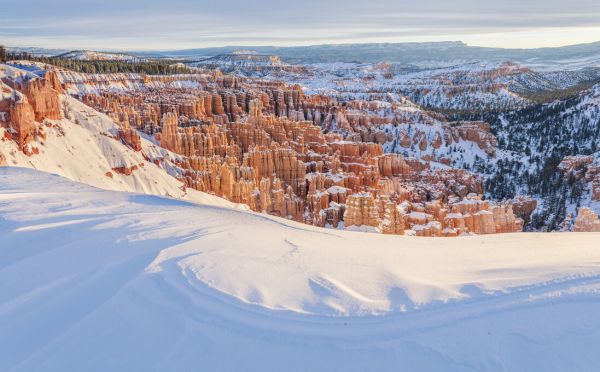 PHOTOWALL / Snow Covered Bryce Canyon (e324575)