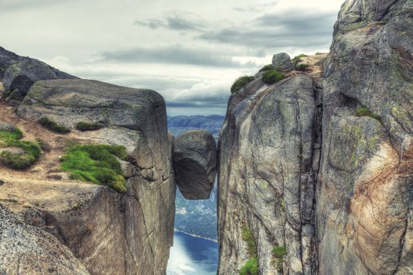 PHOTOWALL / Kjerag Kjeragbolten Rock (e327800)