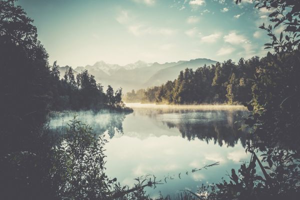 PHOTOWALL / Lake Matheson at Sunrise (e327808)