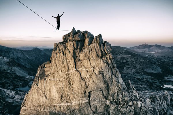 PHOTOWALL / Slackline in the Mountains (e327814)